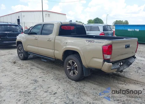 2017 Toyota Tacoma Trd Sport z USA, uszkodzony, nr VIN 5TFBZ5DN9HX002575